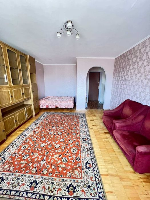 Оренда 1 - кім.квартири вул.Київська біля( Наб.кварталу)