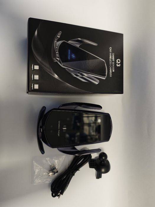 Тримач смартфона в авто з безровідною/провідною(магнітною) зарядкою