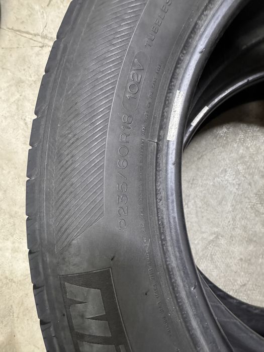 Продам покрышки Michelin в размере 235.60.R18 2020г (лето)
