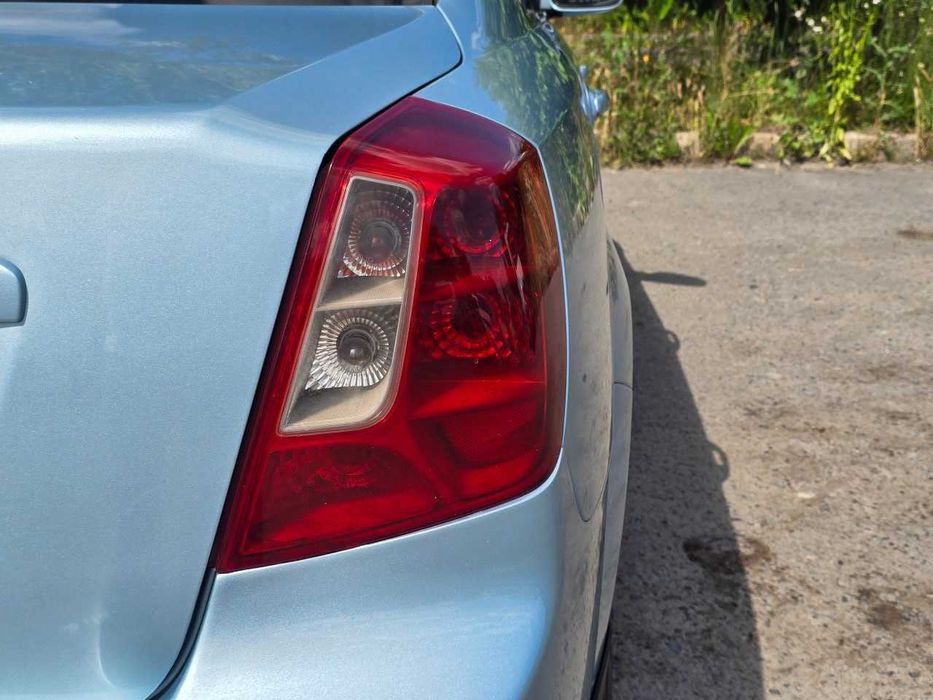 Продам  Chevrolet Lacetti 2012. Можна в розстрочку, під викуп.