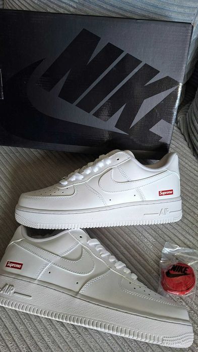 Buty air force supreme