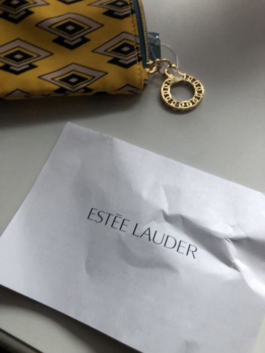 Kosmetyczka este lauder
