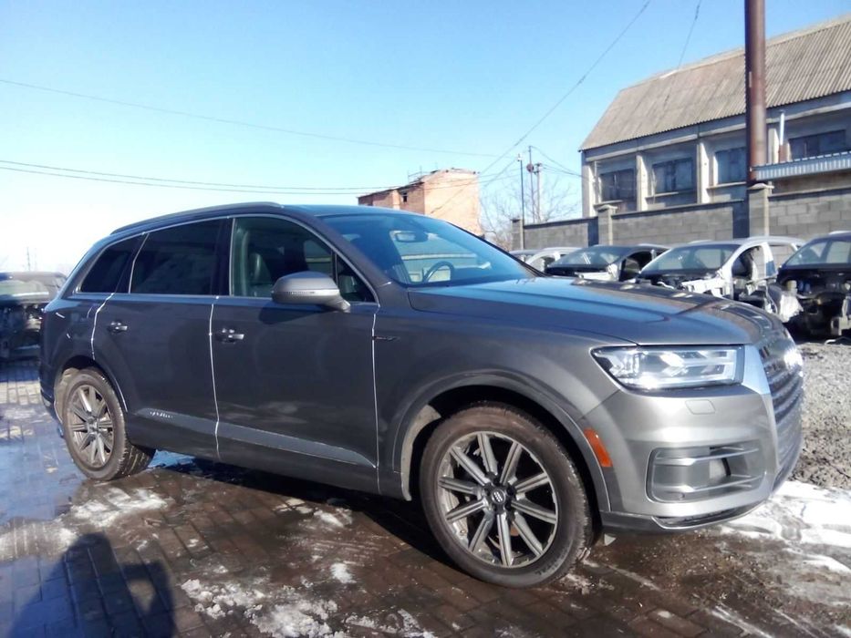 Розбірка Двері Пороги ШРОТ Audi Q7 4M 2016-2021 Ауди 4М Разборка