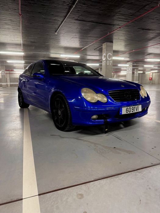 Mercedes-Benz C220 CDI (W203) Sport Coupé