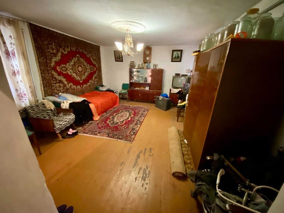 Продаж будинок та велика ділянка землі Крес Кривий Ріг Покровський район