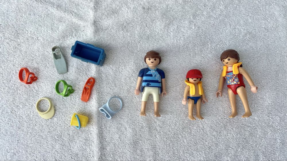 Barco playmobil + 3 figuras