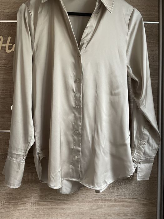 Satynowa koszula damska