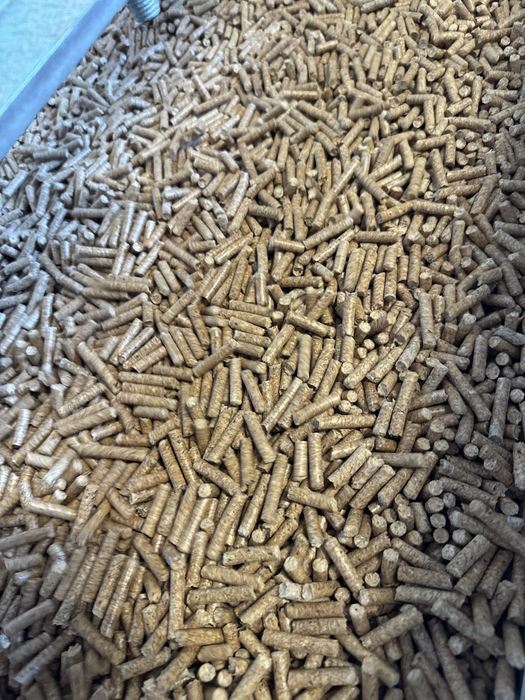 Pellet sosnowy 6 mm A1 bez dodatkow producent Pleszew
