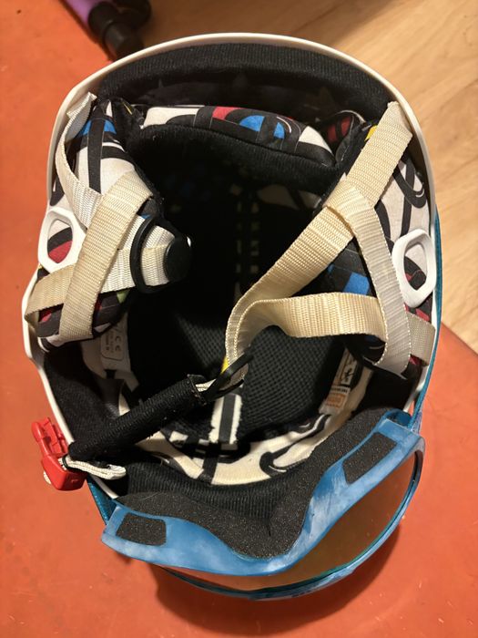 Kask narciarski wedze z okularami