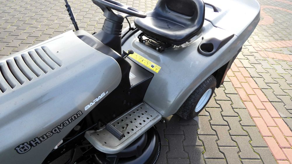 Traktorek kosiarka Husqvarna Briggs&Stratton (101004.5) - Baras