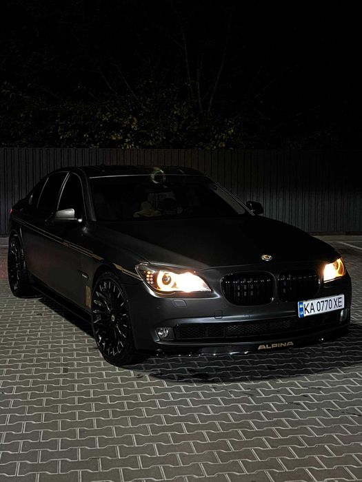 BMW F01 740I (Alpina B7)