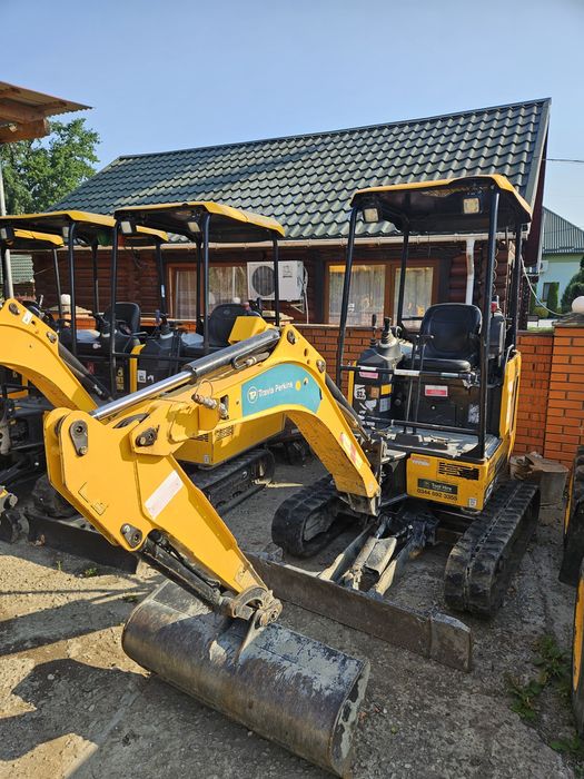 Міні-екскаватор JCB 16C-1