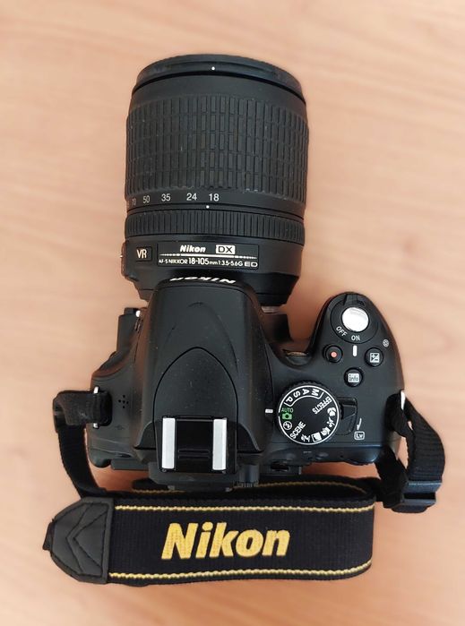 Nikon D5100 z 18-105mm + akcesoria