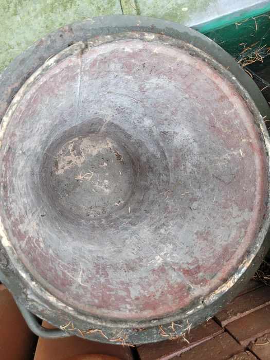 Kosz na śmieci metalowy