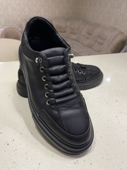 шкіряні кеди 41 розмір