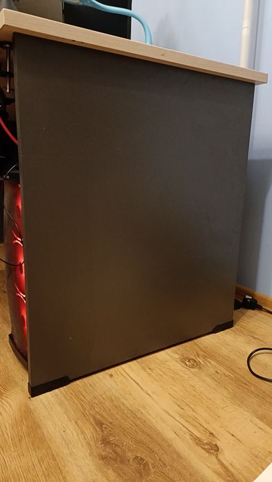 Sprzedam biurko duże