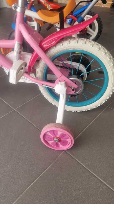 bicicleta menina
