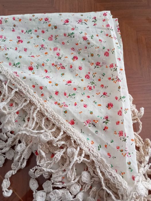 Lenço/ Echarpe Tradicional Português