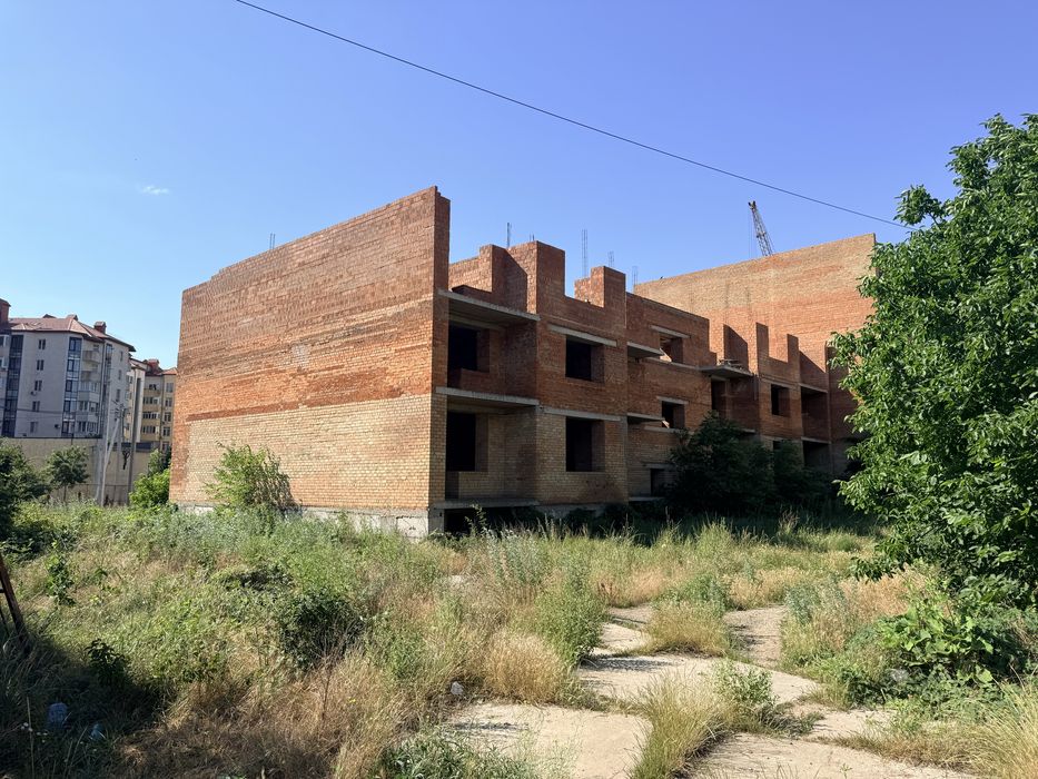 Продам стройку, недострой
