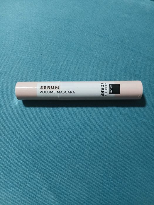 Avon Make Up + Care serum tusz do rzęs Blackest Black