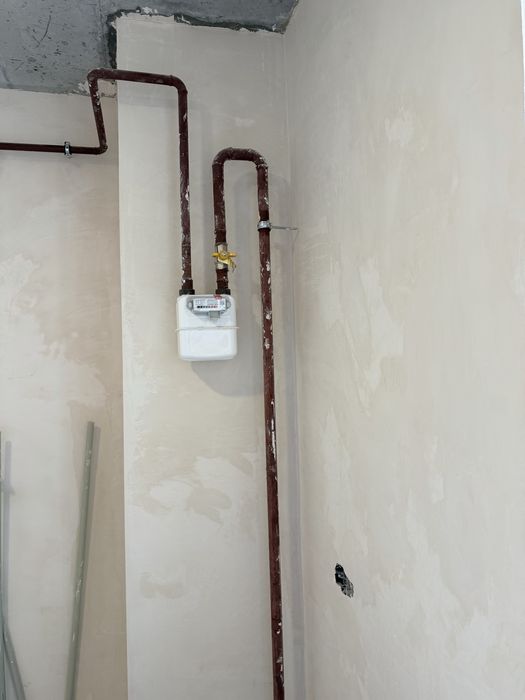Продаж кввртири з газом в ЖК Скандія! Частковий ремонт!