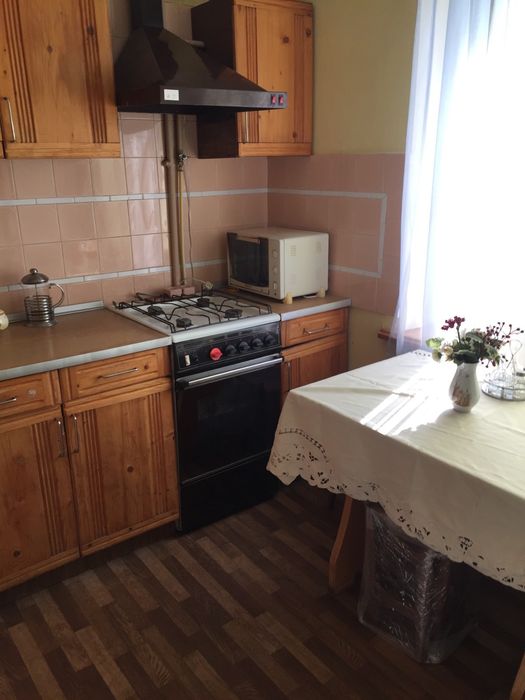 Здам 4-кімнатну квартиру Вадатурського