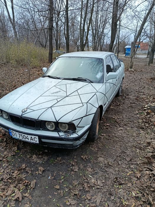 Бампер передний е34