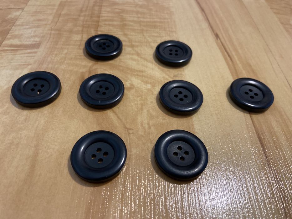 Scarell 8 guzików guziki czarne 2,5 cm od kurtki skórzanej
