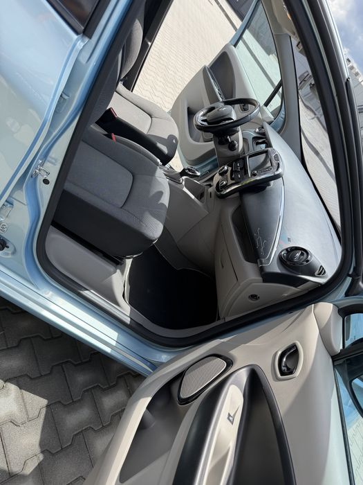 Renault ZOE (Рено ЗоЕ)