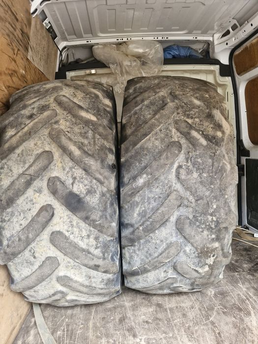 Opony 540 65 30 i 650/ 65 /42  oddam za darmo