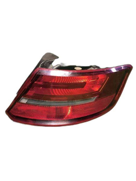 Farolim Direito AUDI A3 Sportback 8V4945096C (OEM)