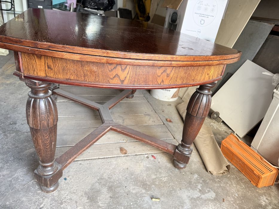 Stół dębowy rozkladany