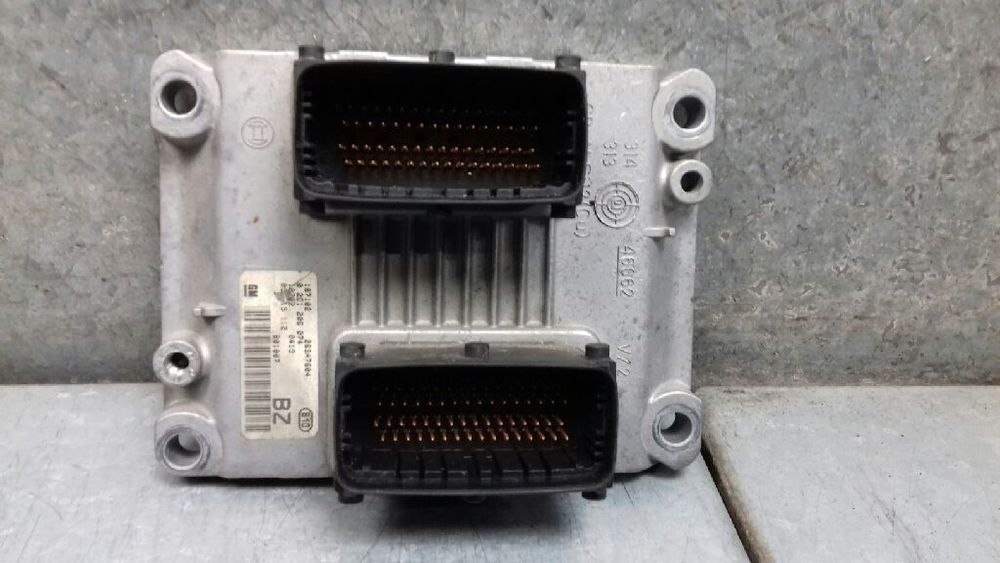 CENTRALINA MOTOR UCE OPEL CORSA C 2001 -0261206074