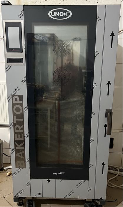 Продається нова піч Unox