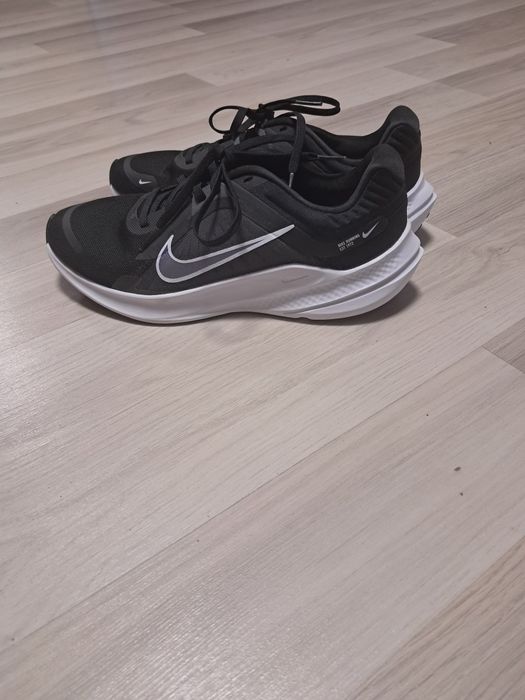 Nike Quest 5 rozmiar 39