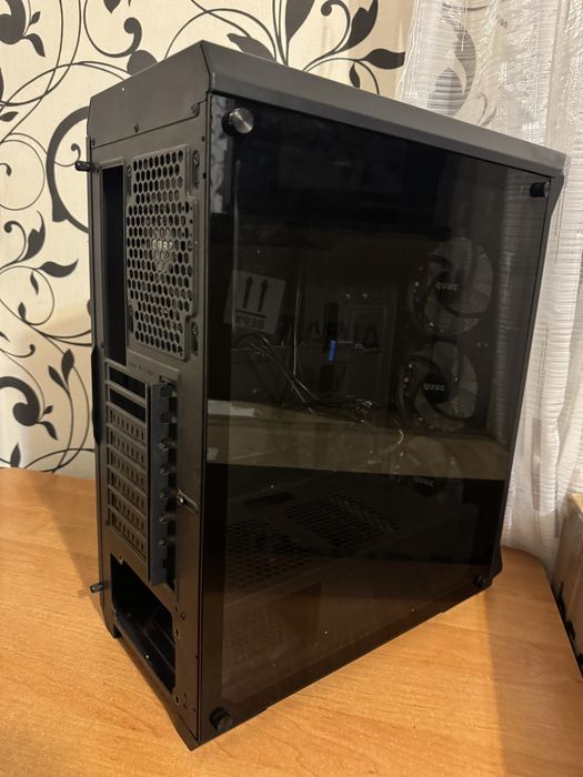 Корпус пк Qube Artline +4 rgb вентилятора