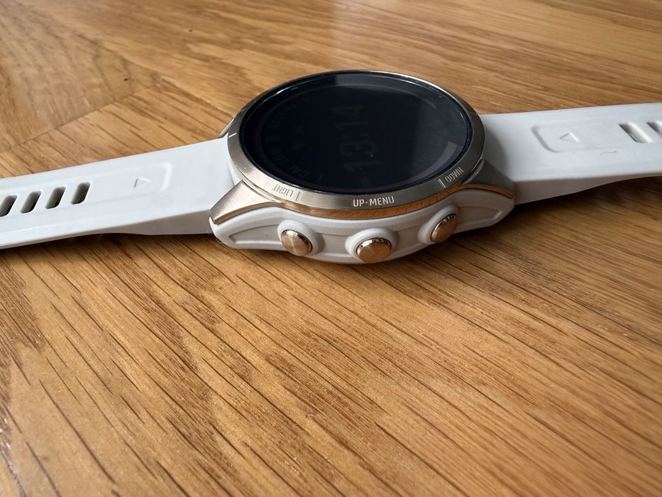 Garmin Fenix 7S Sapphire Solar Gold