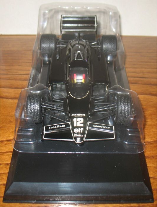 Lotus Renault 97T John Player Special - 1985 - Ayrton Senna (1/24)