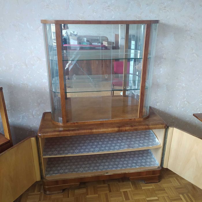 Stylowa serwantka Art Deco