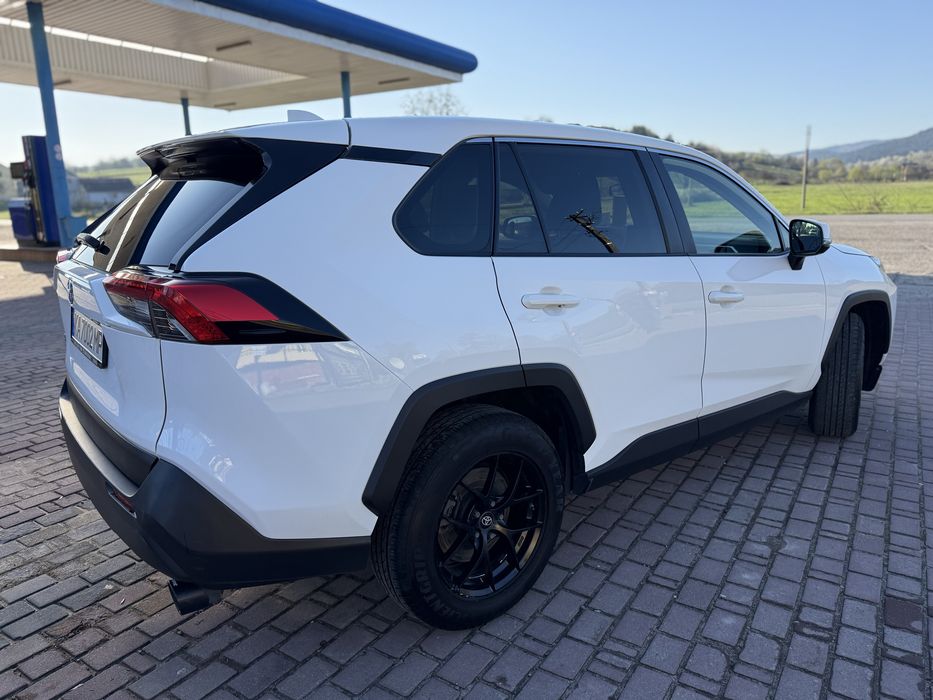 Toyota rav4 2.0 CVT