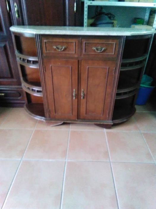 Armário sapateira em muito bom estado