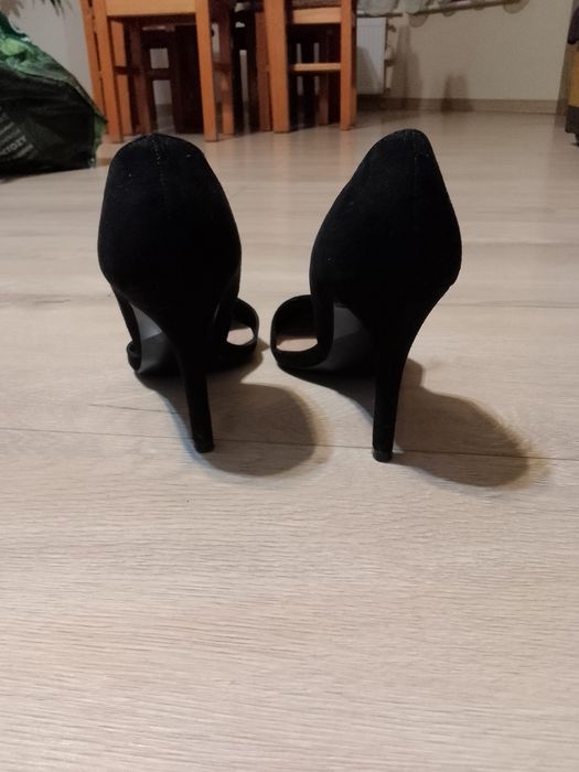 Szpilki, buty damskie r 38.