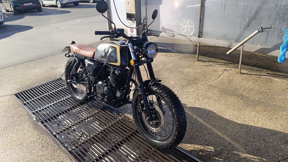 Mutt Sabbath 250cc