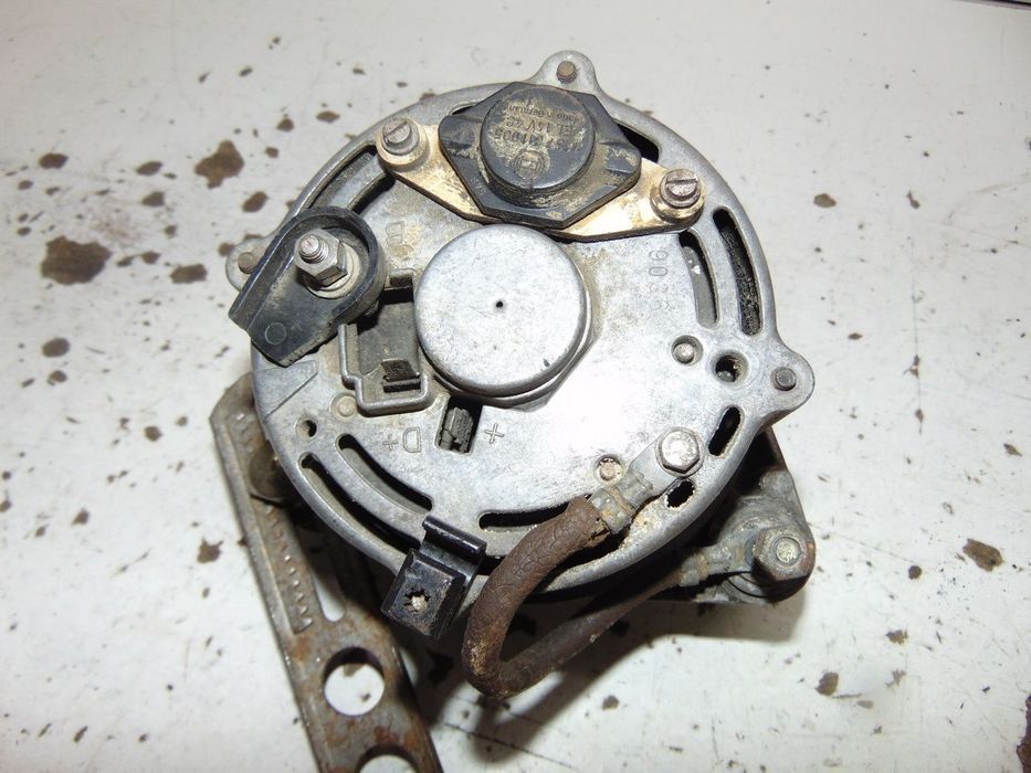 BMW E30 alternador " usado em bom estado