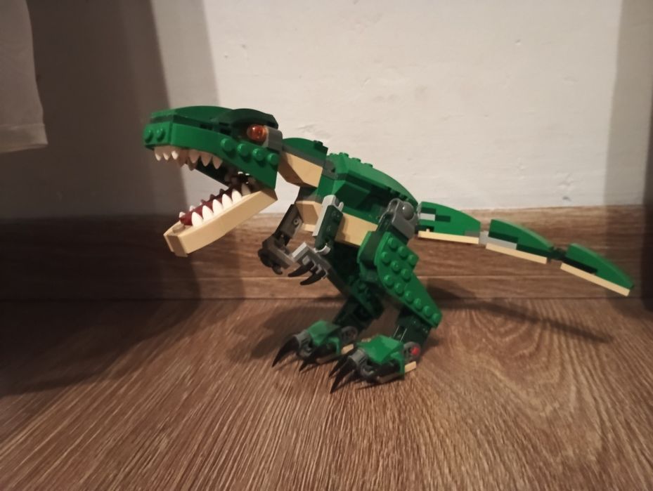 LEGO creator Dinozaur