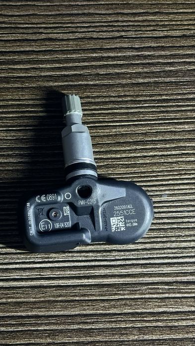 Nowy Czujnik ciśnienia opon  tpms  lexus toyota Pmv-c215