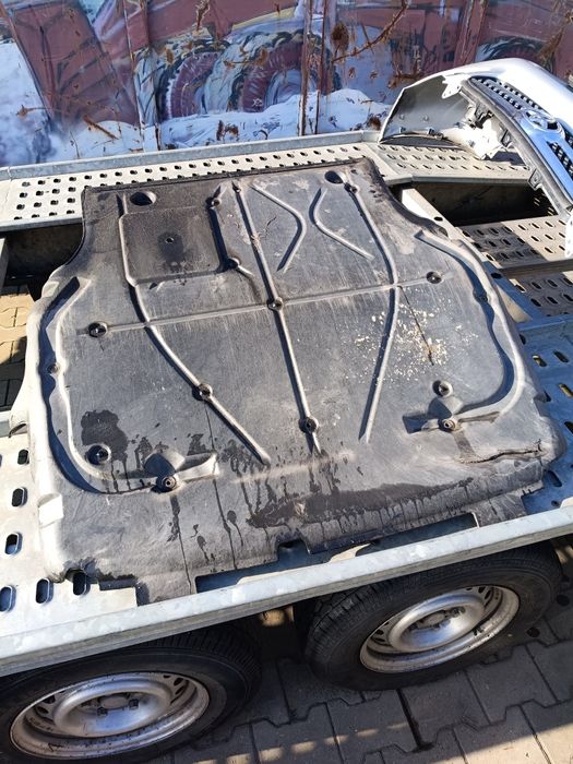 VW T5 multivan 2.5 płyta pod silnik.