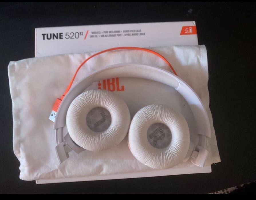 Nunca usados JBL Tune 520 BT