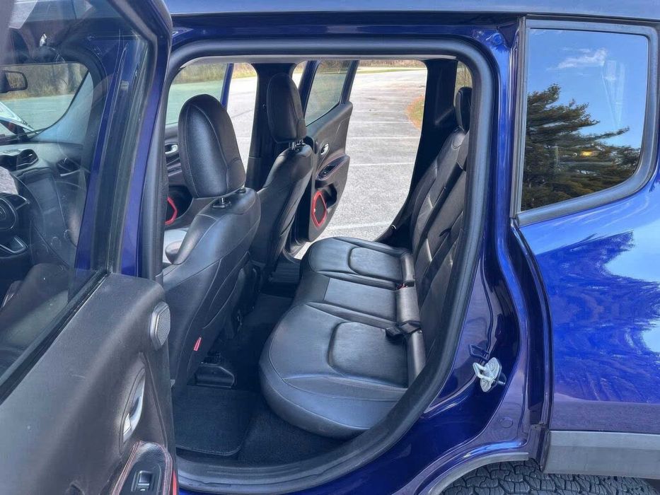 Jeep Renegade Trailhawk      2016