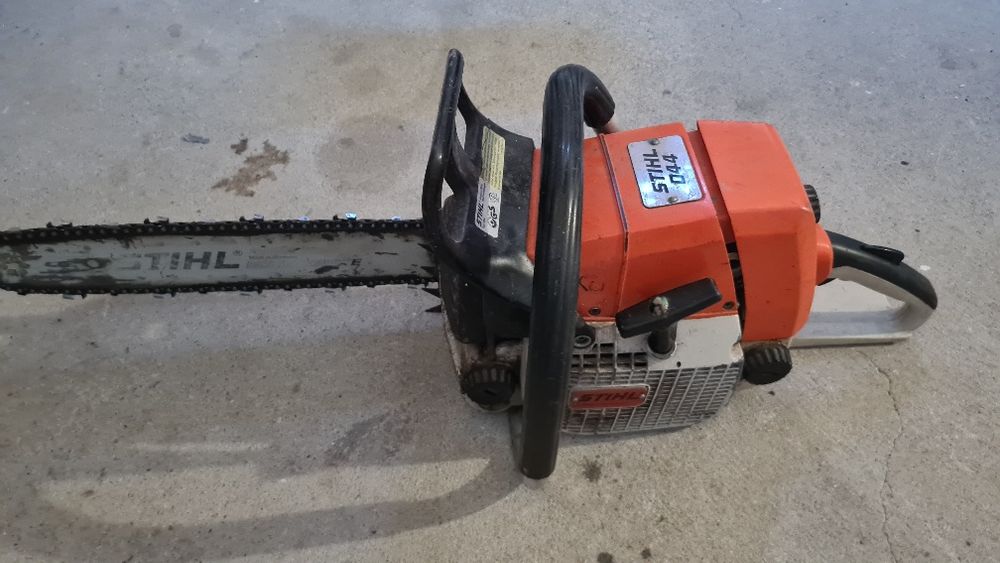 Piła łańcuchowa / motorowa Stihl 044